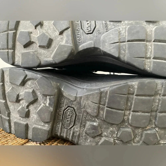 Danner Boots Men’s 8 Striker Torrent 8” Black Work Boot Gore-Tex Vibram Sole - Picture 8 of 9